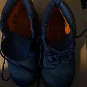 Girl or boys toddlers timberland